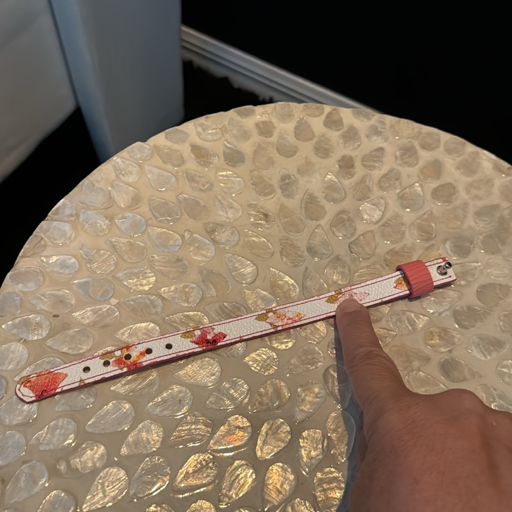 Lv Bracelet - image 8